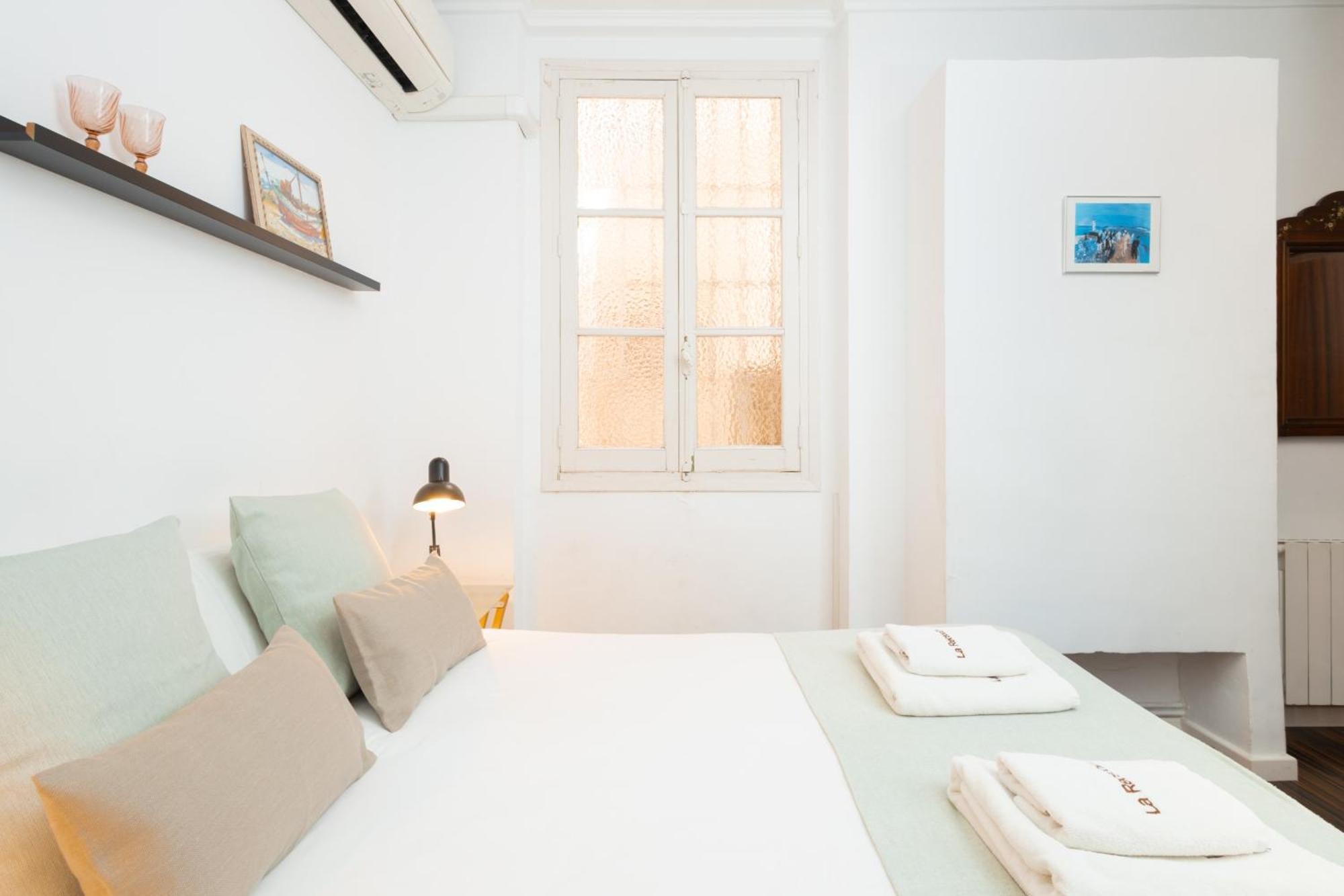 C92 - Rustic Two Bedrooms Apartment With Terrace Malaga Exterior photo